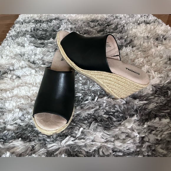 Sonoma Shoes - Sonoma Slip on Wedges
